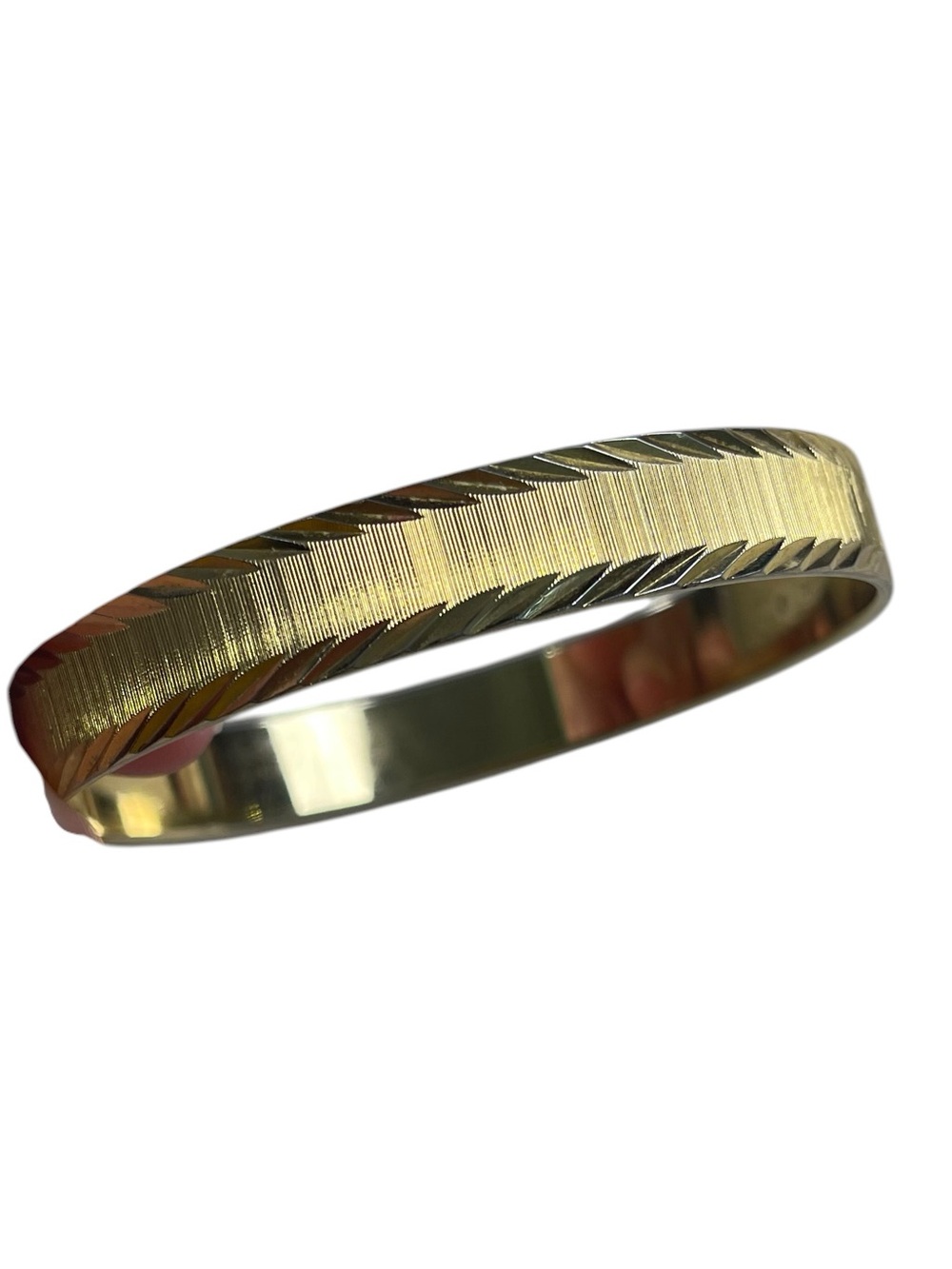 MONET‎ Bracelet Bangle Edged Design Gold Tone 8”